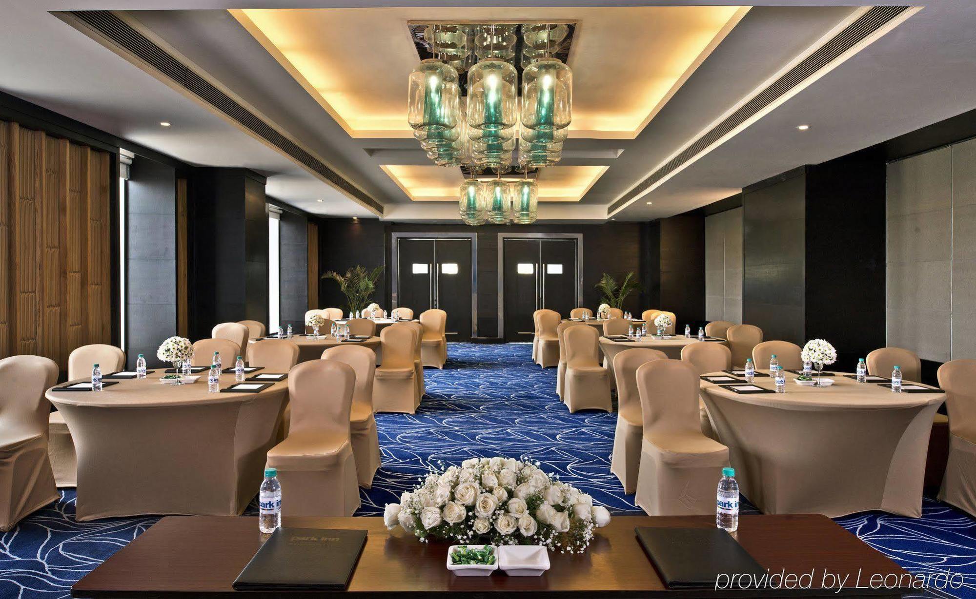 Park Inn By Radisson New Delhi Ip Extension Exterior foto