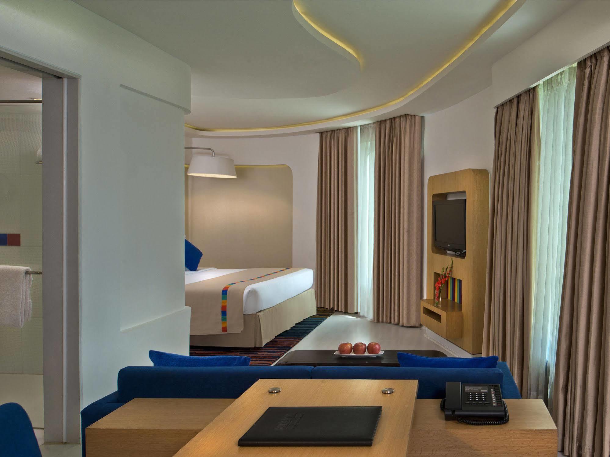Park Inn By Radisson New Delhi Ip Extension Exterior foto