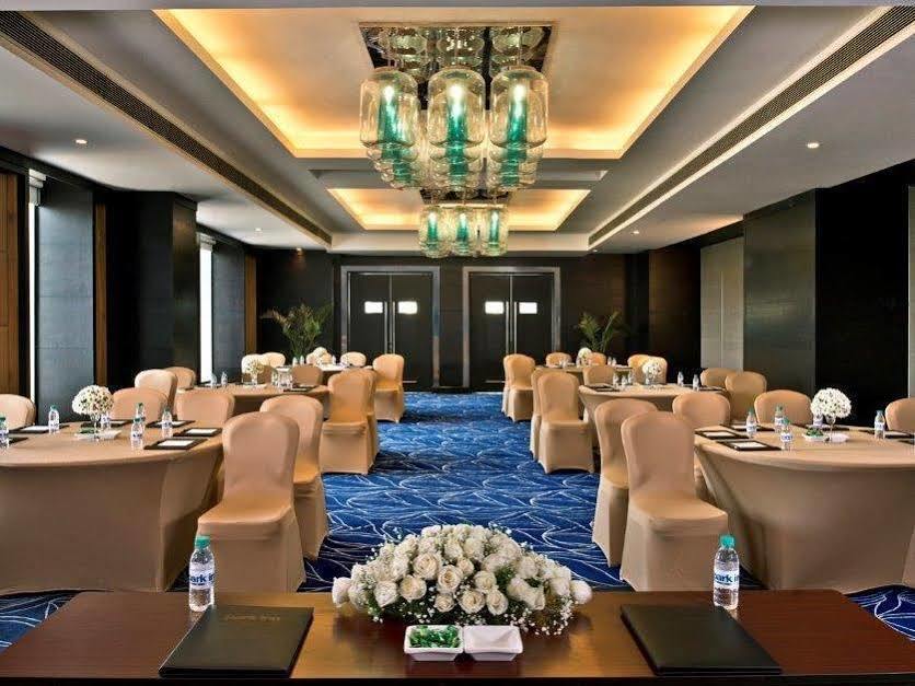 Park Inn By Radisson New Delhi Ip Extension Exterior foto